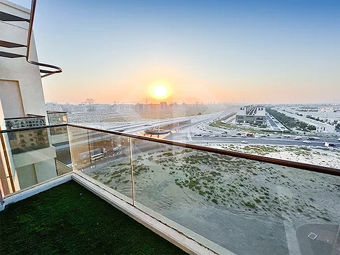 Open Plan 1-Bedroom Apartment for Rent in MD 63, International City gallery 4