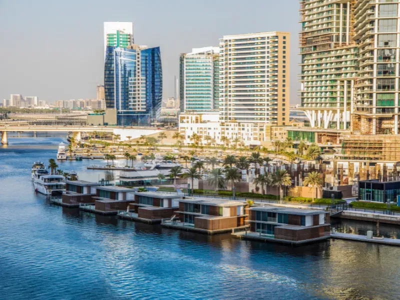 شقة مطلة على القناة للبيع في برج جيه ون بي، دبي معرض 21