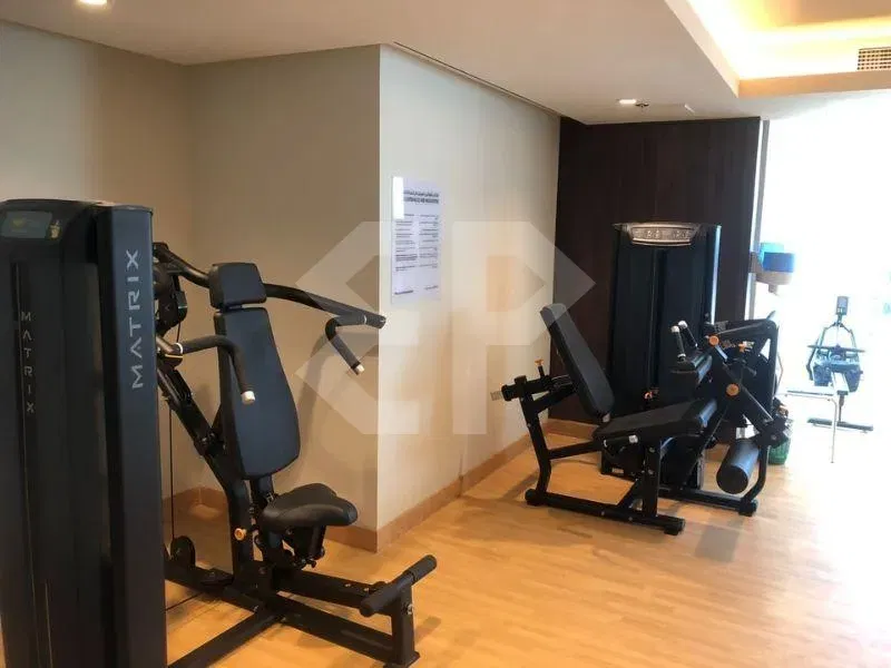 شقة حديثة وواسعة في برج جيه ون أ، الخليج التجاري معرض 3