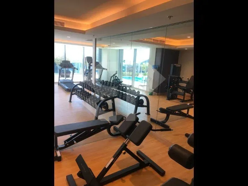 شقة حديثة وواسعة في برج جيه ون أ، الخليج التجاري معرض 9