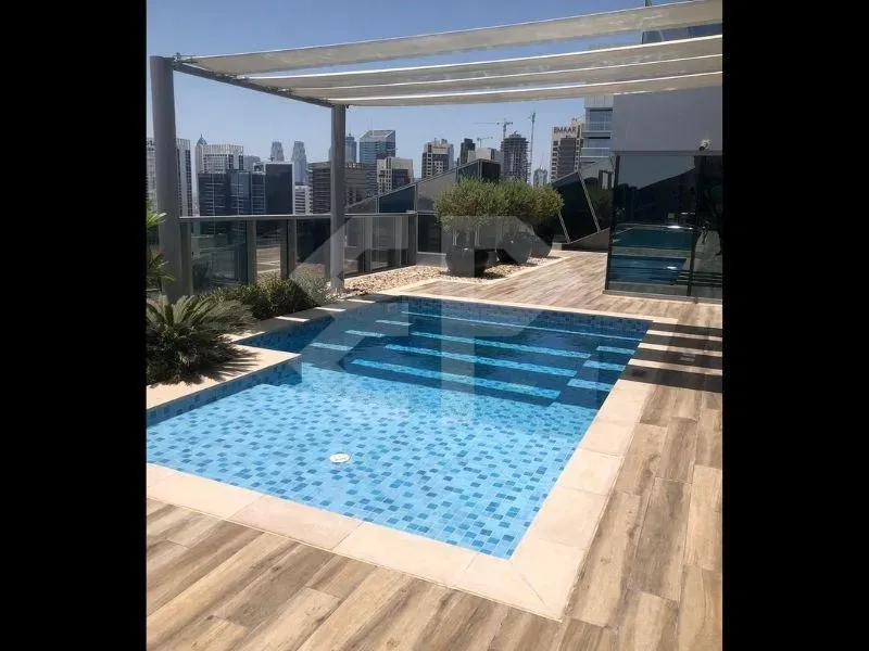 شقة حديثة وواسعة في برج جيه ون أ، الخليج التجاري معرض 15