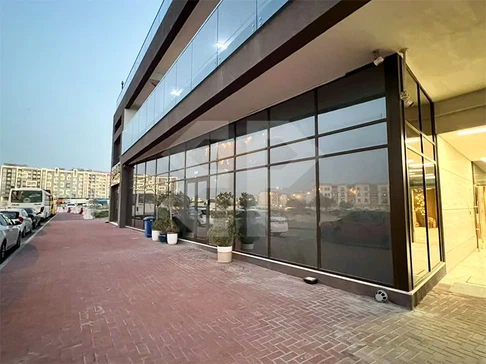 Полностью оборудованный розничный магазин в аренду в MD 63 Residence, International City галерея 6