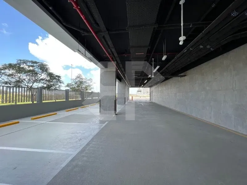 شقة مميزة جديدة مكونة من غرفة نوم واحدة للإيجار في المدينة العالمية معرض 15