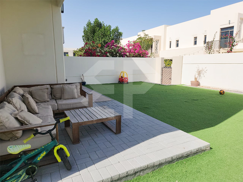 Exclusive 4-Bedroom Hayat Townhouse in Town Square, Dubai gallery 2