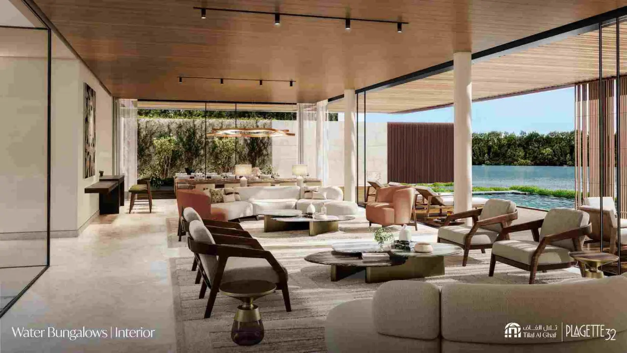 Plagette 32 от Маджида Аль Футтаима галерея 10