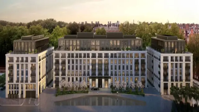 ساحة تشيلسي في قرية جميرا فيليدج