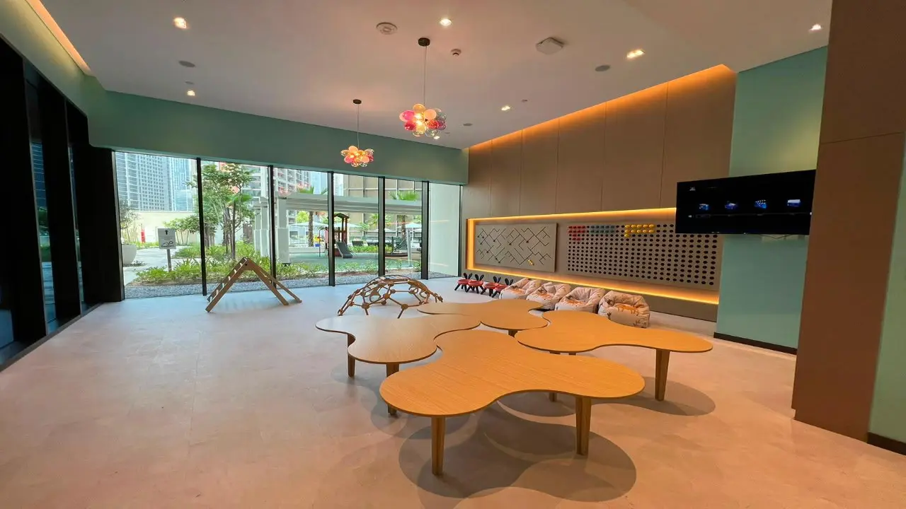 Canal View 1-Bedroom High Floor Apartment for Rent in Peninsula Four The Plaza, Business Bay gallery 5