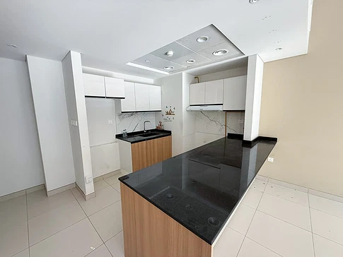 High Floor 1-Bedroom Apartment for Sale in Ayat Park View, Liwan gallery 3