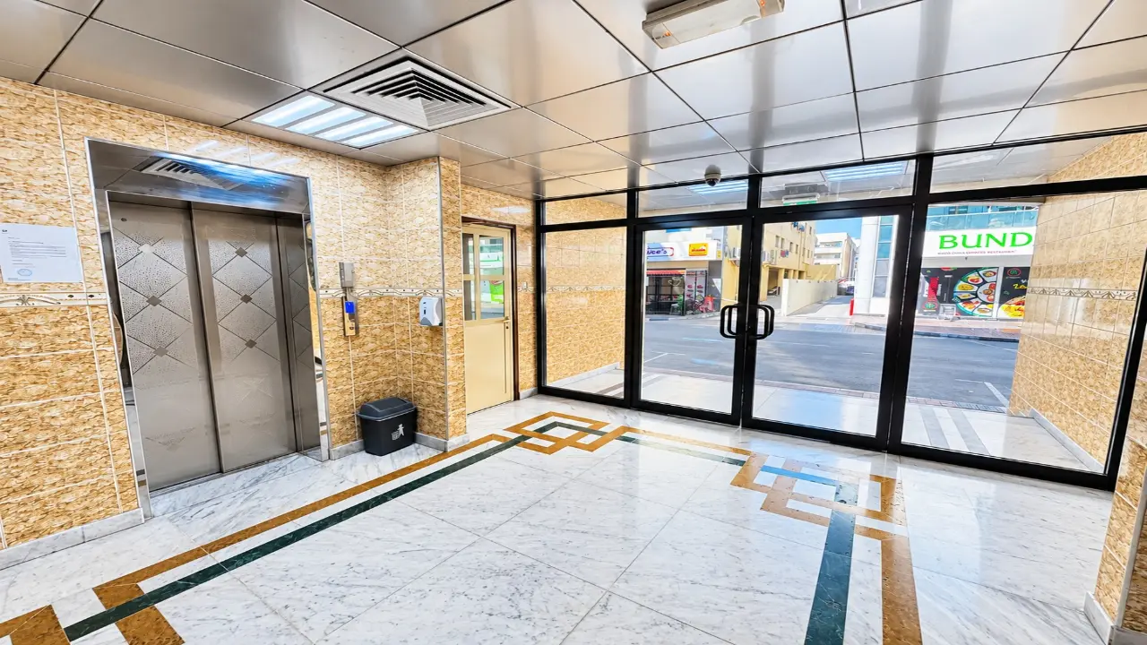 Spacious 1-Bedroom Apartment for Rent in Oud Metha Building, Bur Dubai gallery 3