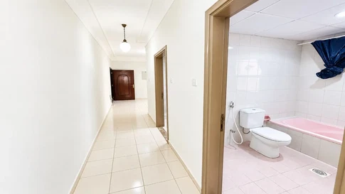 Spacious 1-Bedroom Apartment for Rent in Oud Metha Building, Bur Dubai gallery 11