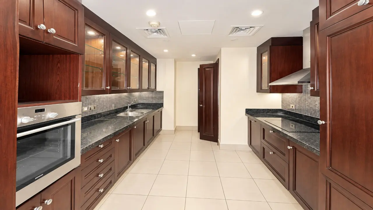 Spacious 1-Bedroom Vacant Apartment for Rent in Reehan 4, Old Town, Downtown Dubai gallery 10