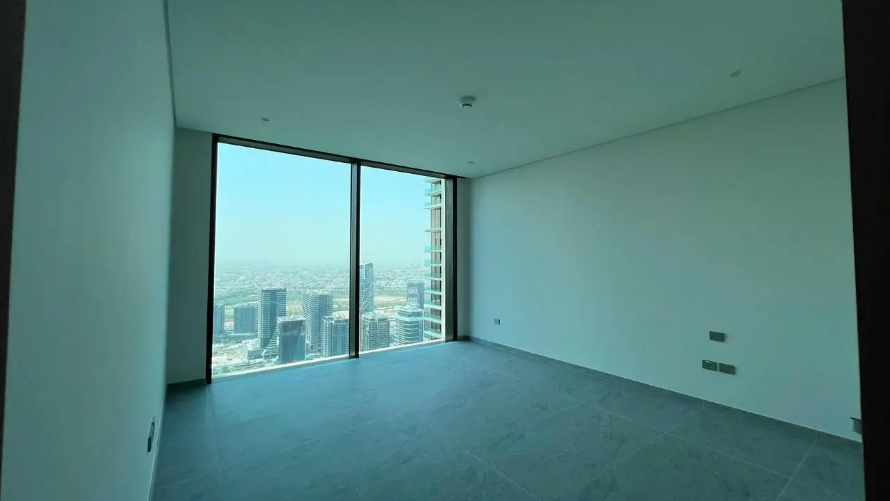 Canal View 1-Bedroom High Floor Apartment for Rent in Peninsula Four The Plaza, Business Bay gallery 11