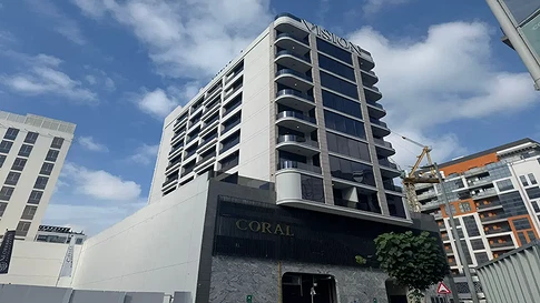 Продается новая меблированная 1-комнатная квартира в жилом комплексе Coral by Vision, Jumeirah Garden City. галерея 2
