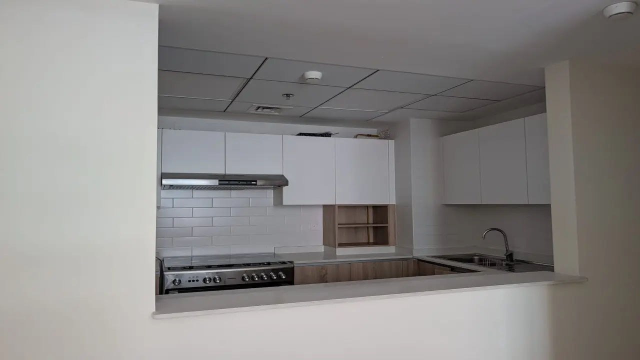 Canal View 2-Bedroom Furnished Apartment for Rent in Canal Bay, Business Bay gallery 10