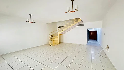 Well Maintained 2-Bedroom Duplex Apartment for Rent in Oud Metha Building, Bur Dubai gallery 1