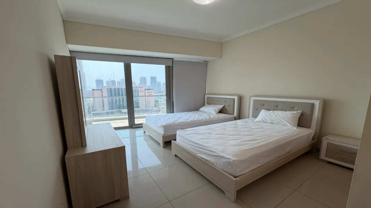 Furnished 2-Bedroom Ready-to-Move-in Apartment for Sale in Ocean Heights, Dubai Marina gallery 12