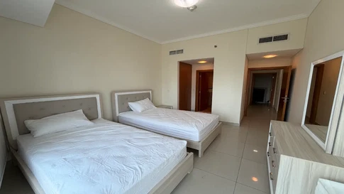 Furnished 2-Bedroom Ready-to-Move-in Apartment for Sale in Ocean Heights, Dubai Marina gallery 11