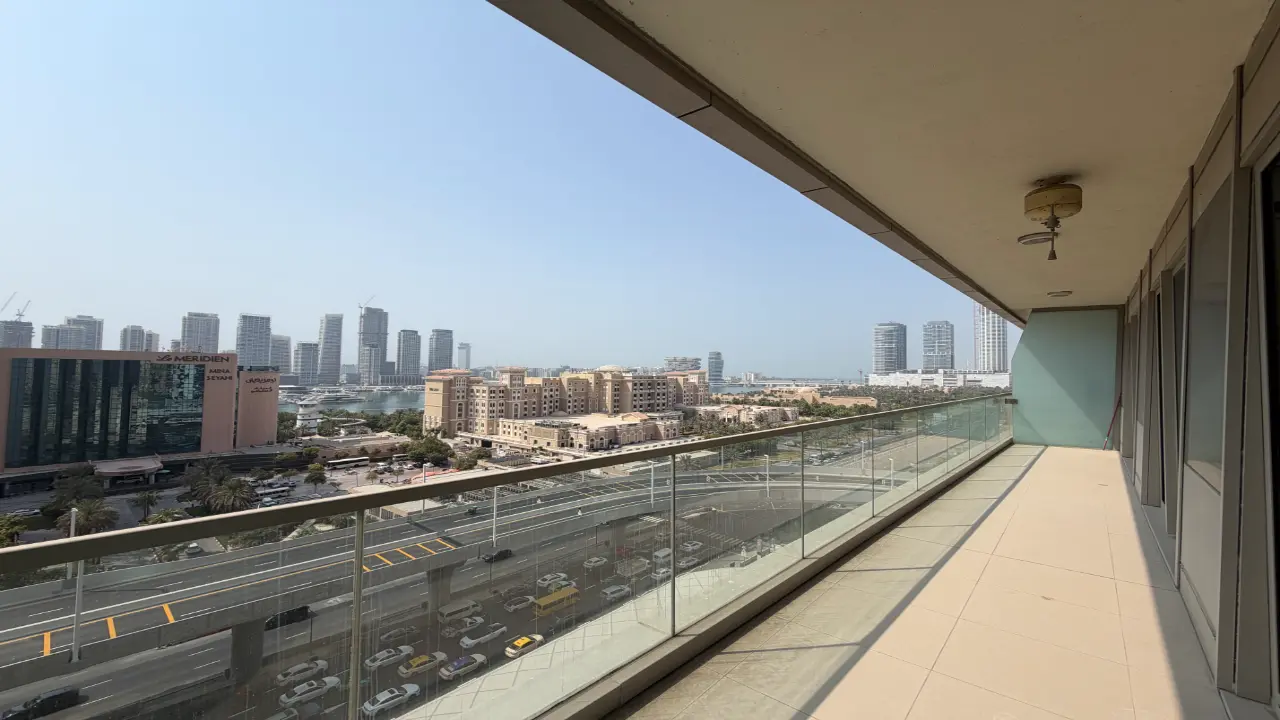 Furnished 2-Bedroom Ready-to-Move-in Apartment for Sale in Ocean Heights, Dubai Marina gallery 10