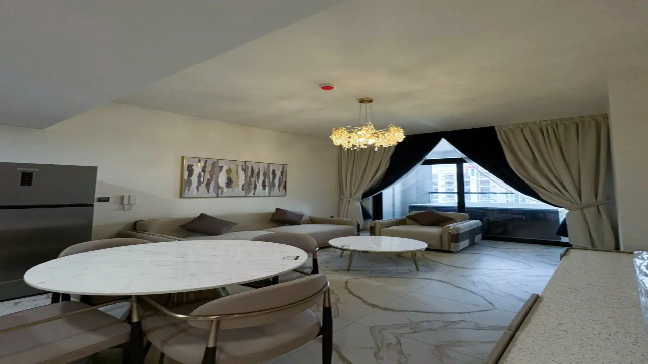 High Floor 2-Bedroom Ready Apartment for Sale in Petalz 2, International City gallery 7