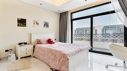 Corner Unit 3-Bedroom Luxury Villa for Rent in Al Furjan West gallery 8