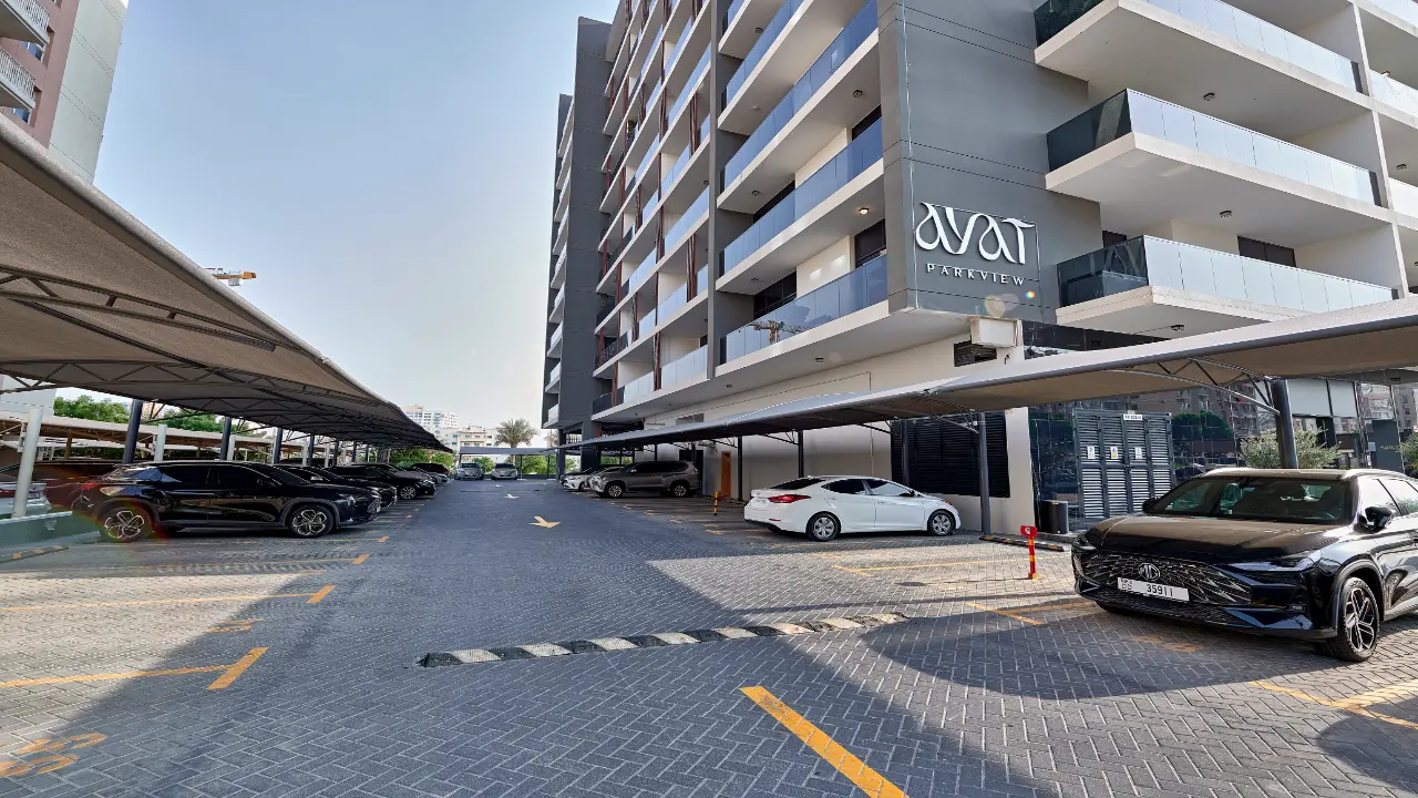 Ready-To-Move-In 1-Bedroom Luxury Apartment for Sale in Ayat Parkview, Liwan gallery 4