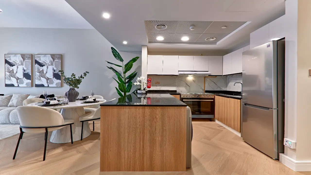 Ready-To-Move-In 1-Bedroom Luxury Apartment for Sale in Ayat Parkview, Liwan gallery 8