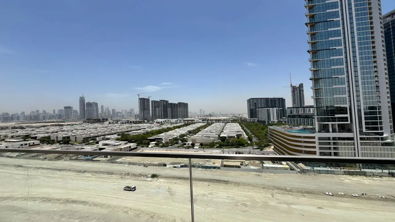 High Floor Studio Apartment for Rent in Azizi Riviera 37, Meydan One gallery 4