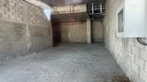 إطلالة برج خليفة ومتجر ضخم للبيع في عزيزي ريفييرا 3، ميدان معرض 11