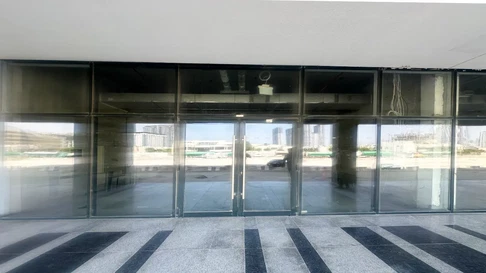 إطلالة برج خليفة ومتجر ضخم للبيع في عزيزي ريفييرا 3، ميدان معرض 6
