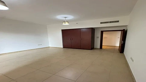 Full Marina View 1-Bedroom Furnished Apartment for Rent in Bahar 1, JBR gallery 1