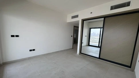 شقة ذكية بغرفة نوم واحدة مطلة على الخور للإيجار في خور بنغاطي، الجداف معرض 7