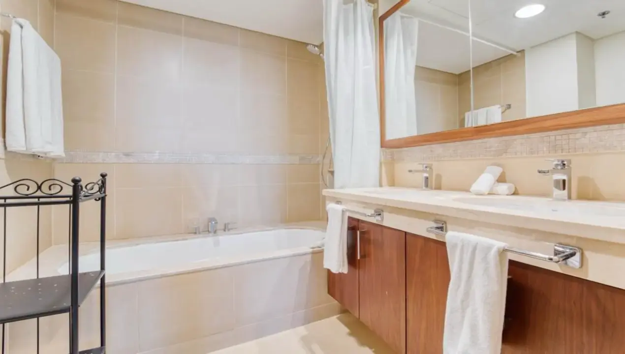 Меблированная квартира с двумя спальнями на верхнем этаже на продажу в Burj Vista, Downtown Dubai галерея 6