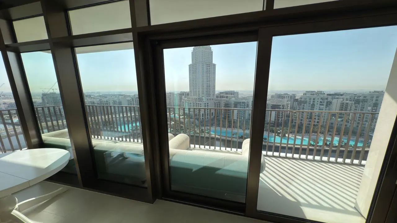 شقة جديدة تمامًا بثلاث غرف نوم مطلة على الواجهة البحرية للبيع في قصر الخور، ميناء خور دبي معرض 6