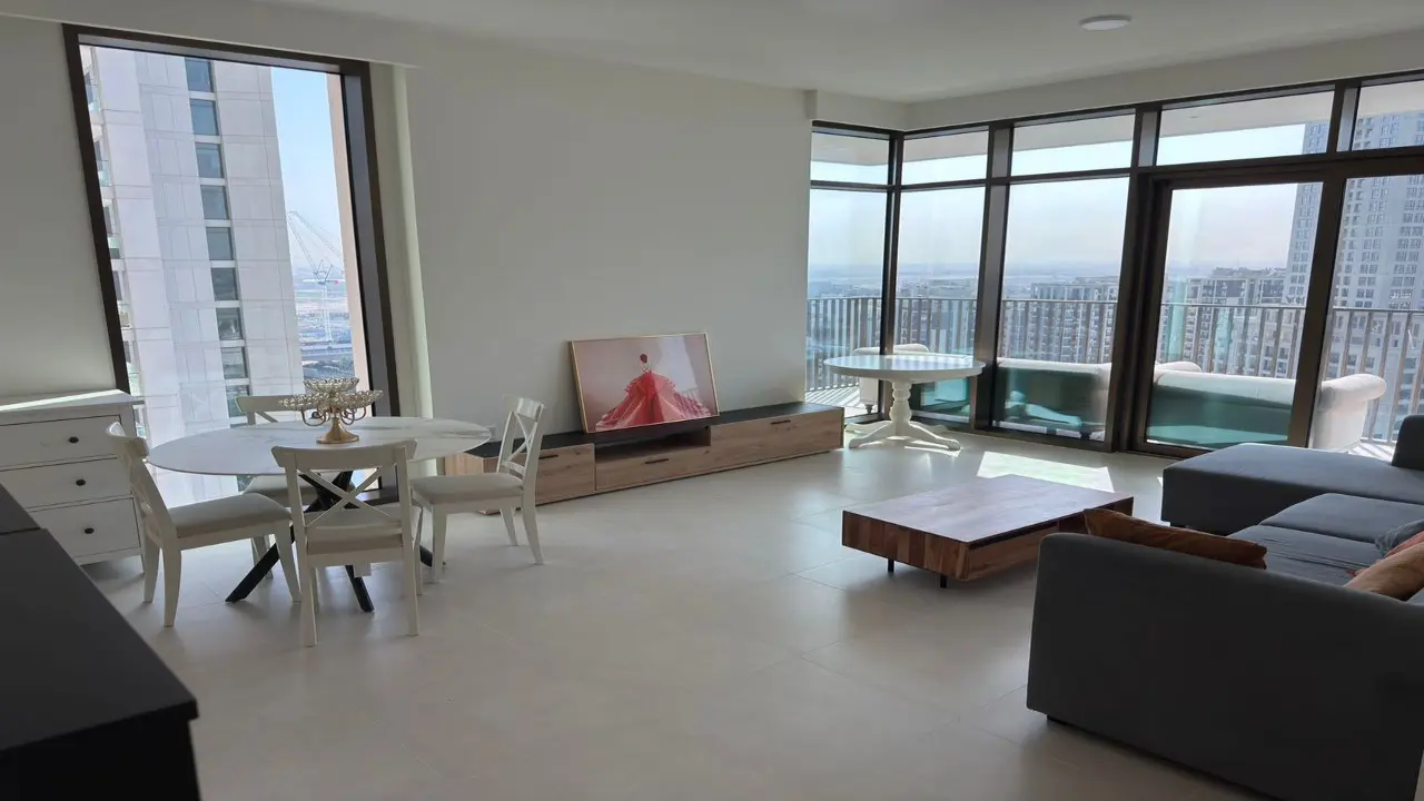 شقة جديدة تمامًا بثلاث غرف نوم مطلة على الواجهة البحرية للبيع في قصر الخور، ميناء خور دبي معرض 4