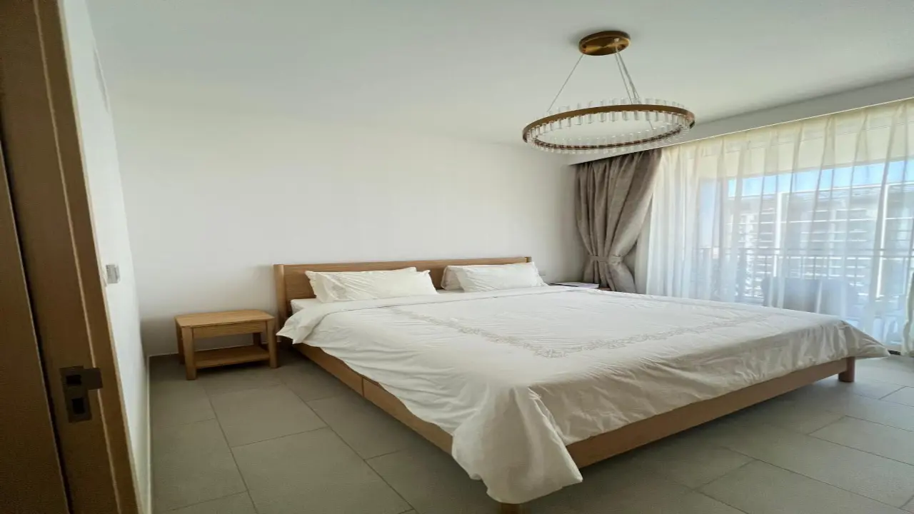 شقة مفروشة بالكامل بغرفتي نوم مطلة على البحر للبيع في كريك رايز 2، ميناء خور دبي معرض 1