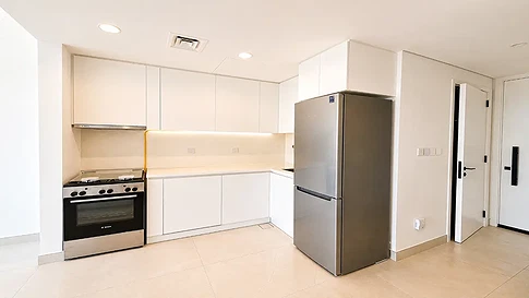 Продается квартира-студия открытой планировки в жилом комплексе Cubix Residences, район JVC, 12. галерея 9