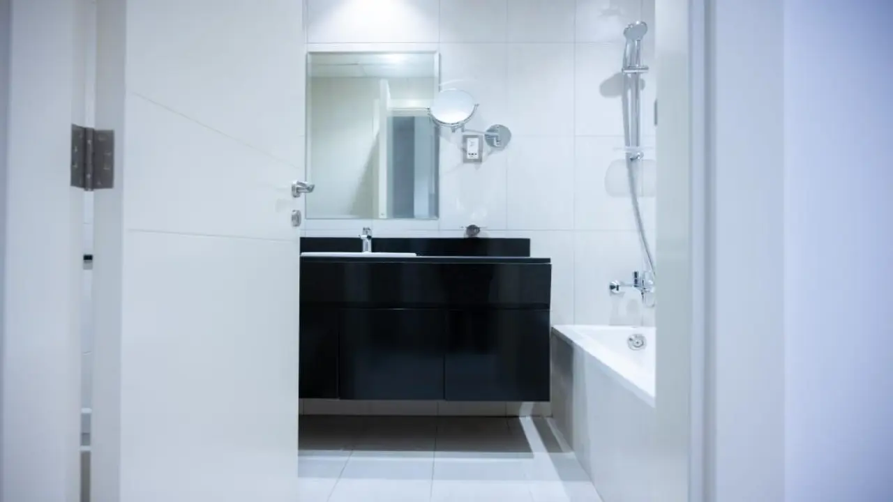 شقة استوديو مفروشة بالكامل للإيجار في غالية، قرية جميرا الدائرية، الحي 18 معرض 5