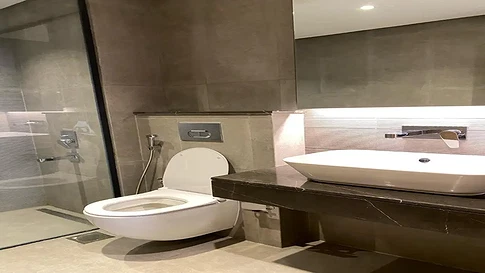 Spacious 1-Bedroom Vacant Apartment for Sale in Divine Residences, Arjan gallery 5