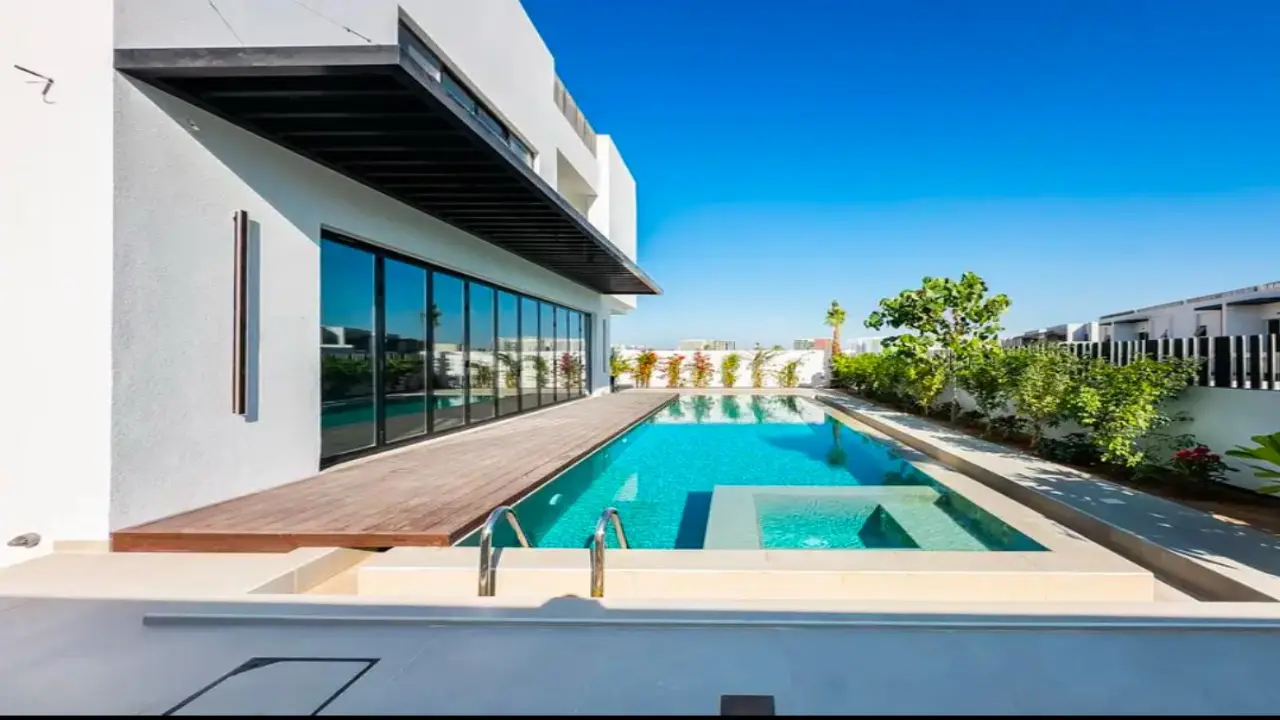 فيلا واسعة للإيجار مكونة من 5 غرف نوم في الفرجان غرب، دبي معرض 11