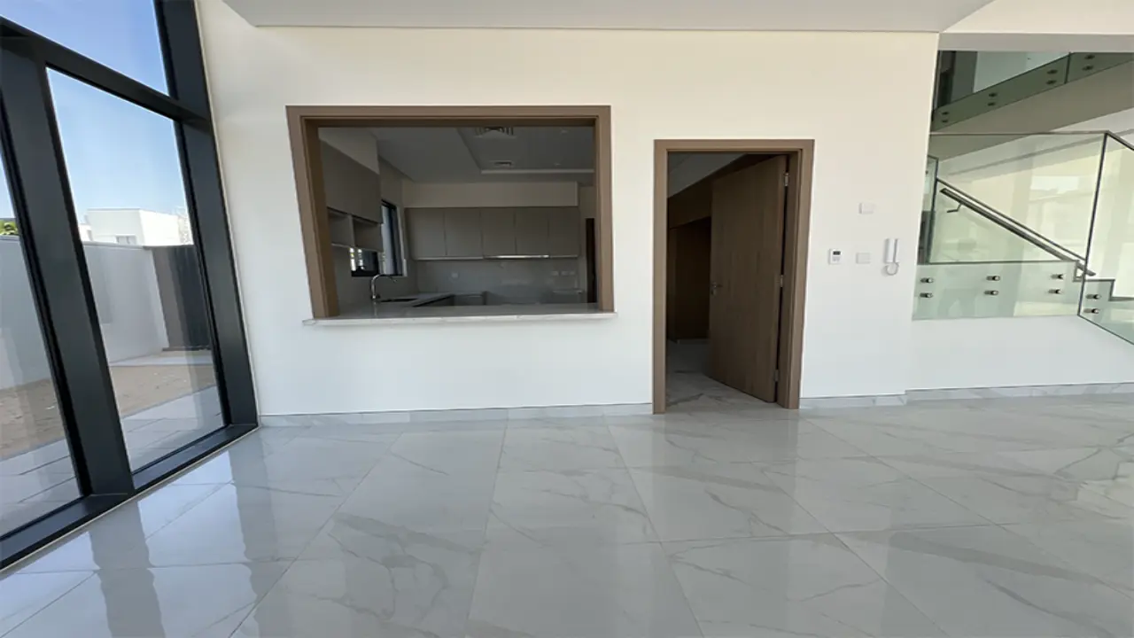 فيلا جديدة للإيجار في الفرجان شرق، دبي، مكونة من 5 غرف نوم. معرض 2