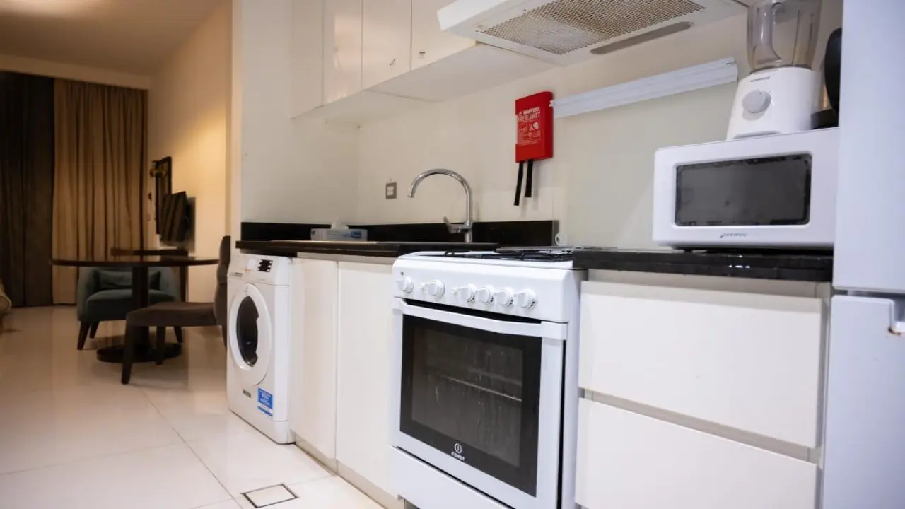 شقة استوديو مفروشة بالكامل للبيع في غالية، قرية جميرا الدائرية، الحي 18 معرض 10