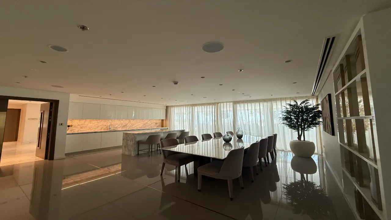 شقة مفروشة بالكامل بغرفة نوم واحدة للبيع في برج جراند بلو 1، إعمار بيتشفرونت معرض 3