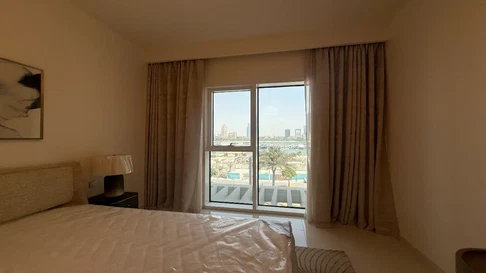Fully Furnished 1-Bedroom Apartment for Sale in Grand Bleu Tower 1, Emaar Beachfront gallery 1