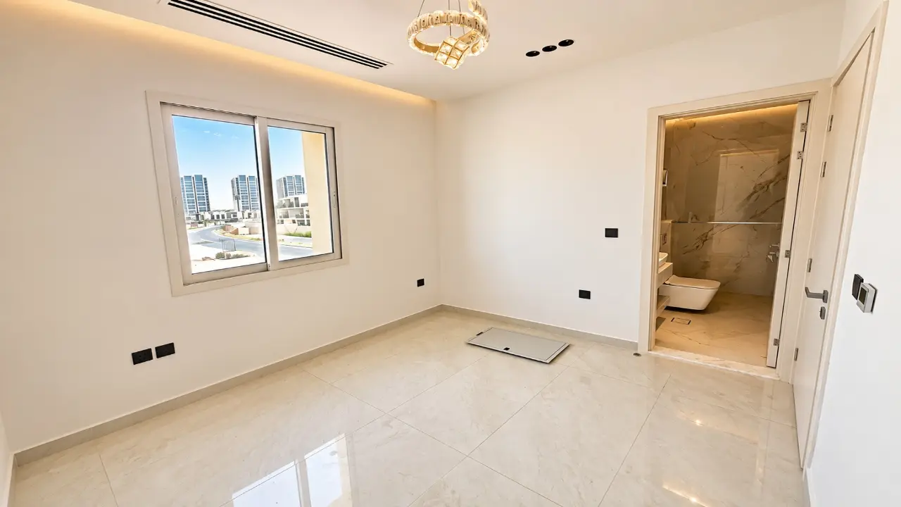 Brand New 3-Bedroom Corner Villa for Sale in Hawthorn, Damac Hills 2 gallery 6