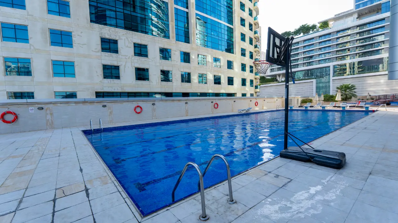 Сдается в аренду полностью отремонтированная 4-комнатная квартира в Horizon Tower, Dubai Marina. галерея 1