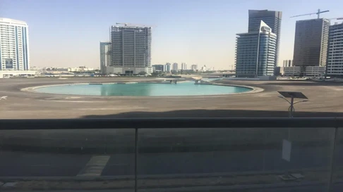 Spacious 1-Bedroom Vacant Apartment for Rent in Hub Canal 1, Dubai Sports City gallery 4