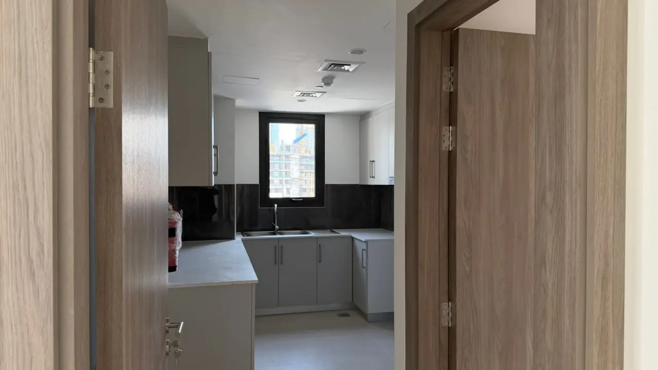 Spacious 3-Bedroom Apartment for Rent in Jawaher Residences 1, Maryam Island, Sharjah gallery 4