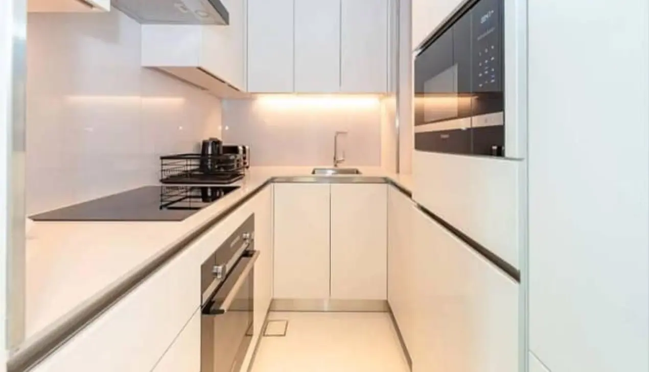 شقة مفروشة بغرفة نوم واحدة مطلة على البحر للبيع في برج بوابة جميرا 2، جي بي آر معرض 9