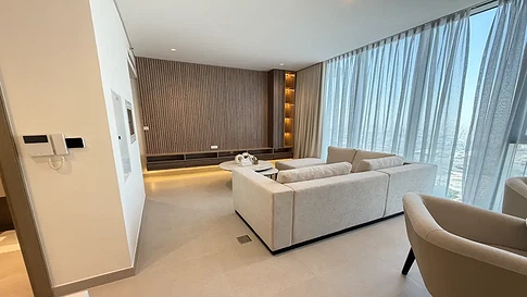 Luxury 2-Bedroom Apartment for Sale in Lagoon Views, District One, MBR City gallery 3