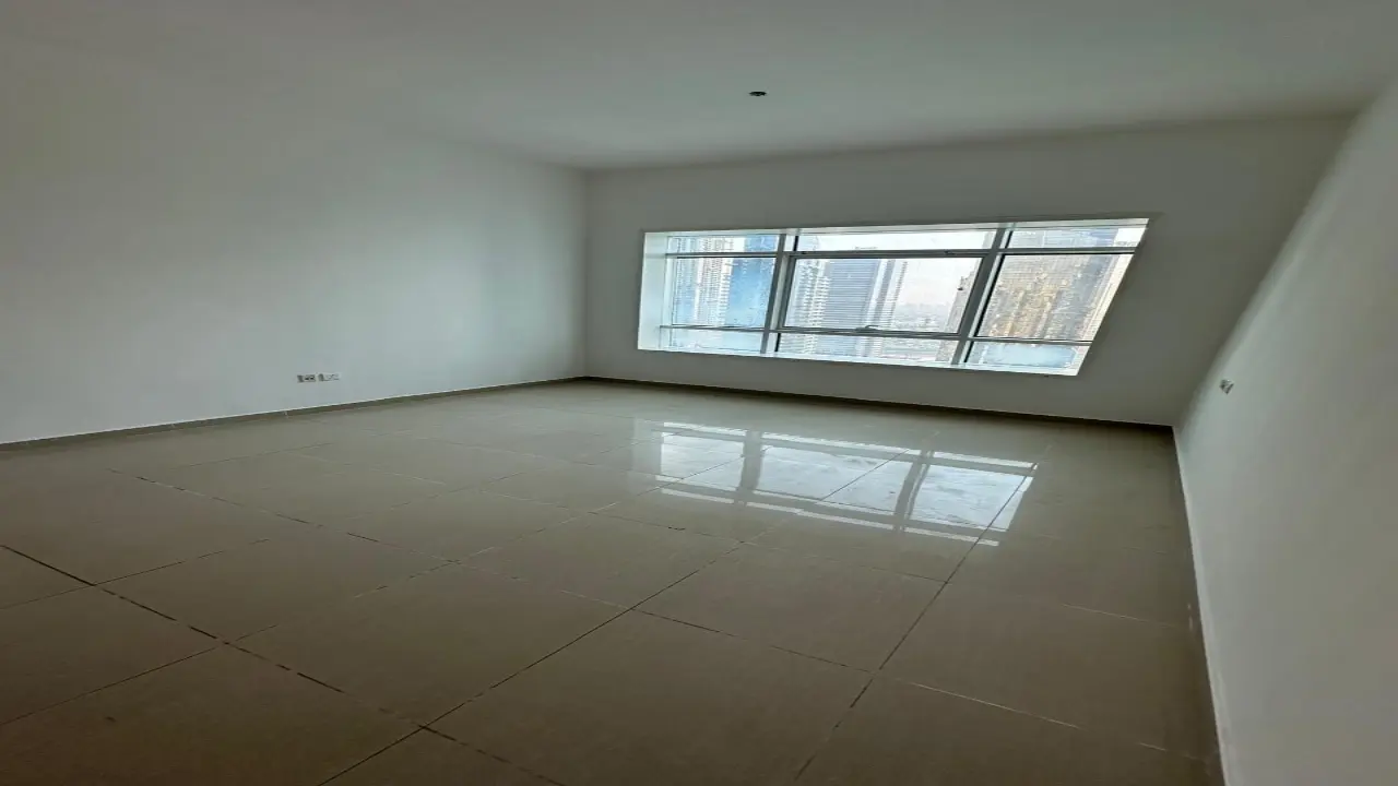 شقة بغرفة نوم واحدة مطلة على البحيرة في طابق مرتفع للإيجار في برج ليك سيتي، مجموعة جي إل تي د معرض 10